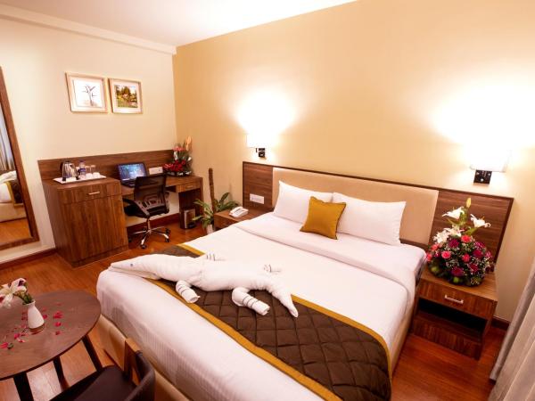 Hotel RK Gardenia : photo 1 de la chambre chambre lit queen-size deluxe