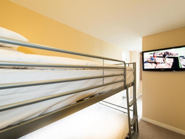 Leonardo Edinburgh Murrayfield : photo 2 de la chambre hébergement double standard avec lits superposés