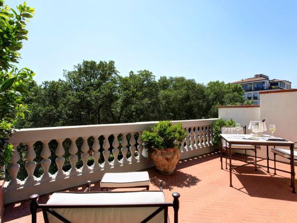 Hotel Regency - Small Luxury Hotels of the World : photo 2 de la chambre suite junior avec terrasse