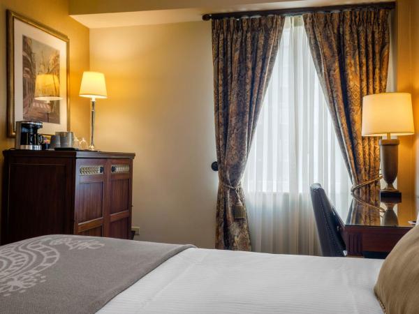 Omni Royal Orleans Hotel : photo 4 de la chambre  petite room 1 queen bed