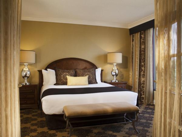 Omni Houston Hotel : photo 3 de la chambre suite exécutive avec 1 lit king-size