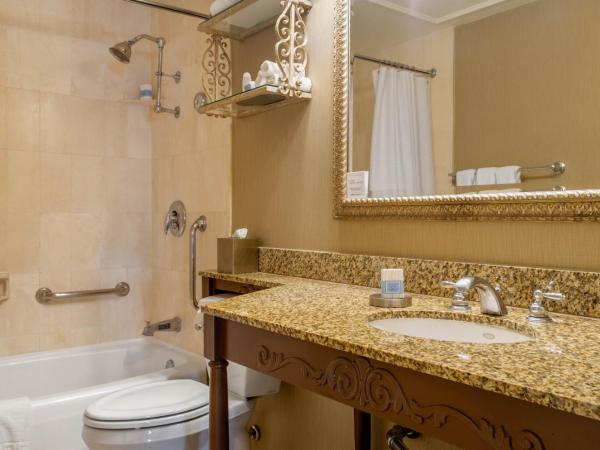 Omni Royal Orleans Hotel : photo 6 de la chambre petite suite lit king-size