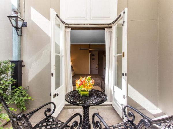 Omni Royal Orleans Hotel : photo 3 de la chambre chambre lit queen-size - vue sur cour