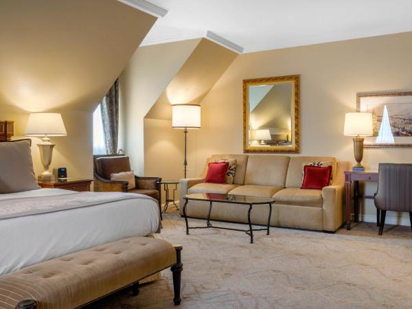 Omni Royal Orleans Hotel : photo 4 de la chambre petite suite lit king-size