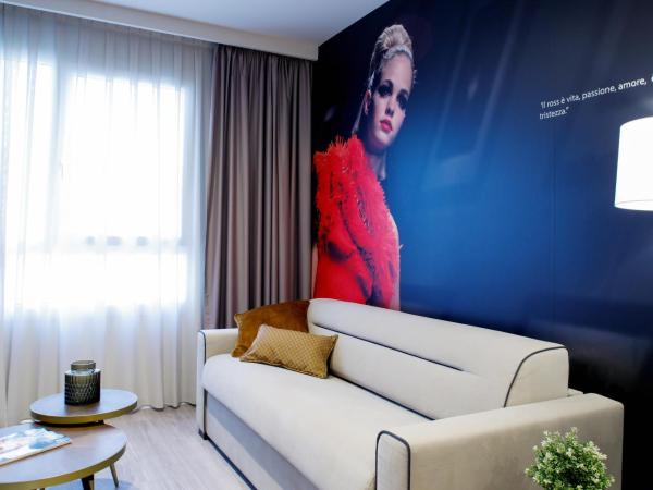 Voghe Premium Flats : photo 10 de la chambre suite avec terrasse