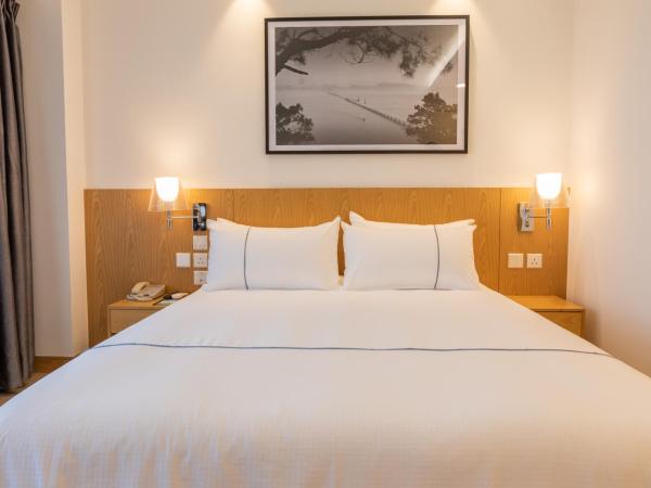 Jinjiang Inn Border Gate : photo 4 de la chambre chambre standard lit queen-size