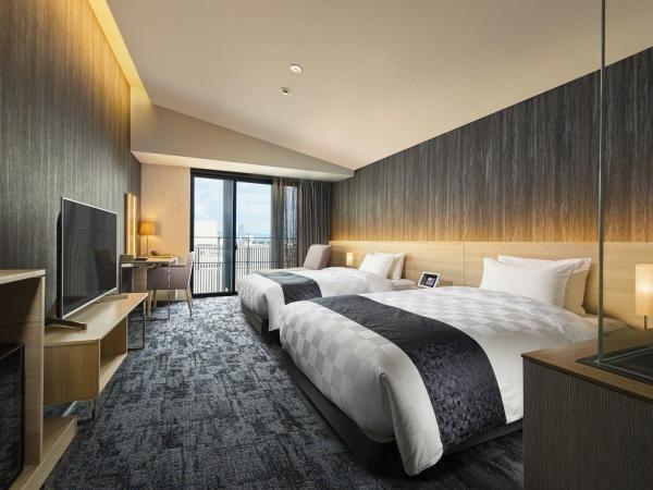 Hotel Royal Classic Osaka : photo 1 de la chambre premium twin room with sofa - non-smoking