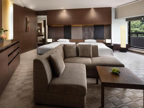 Hyatt Regency Kyoto : photo 3 de la chambre chambre double de luxe avec 2 lits doubles et balcon