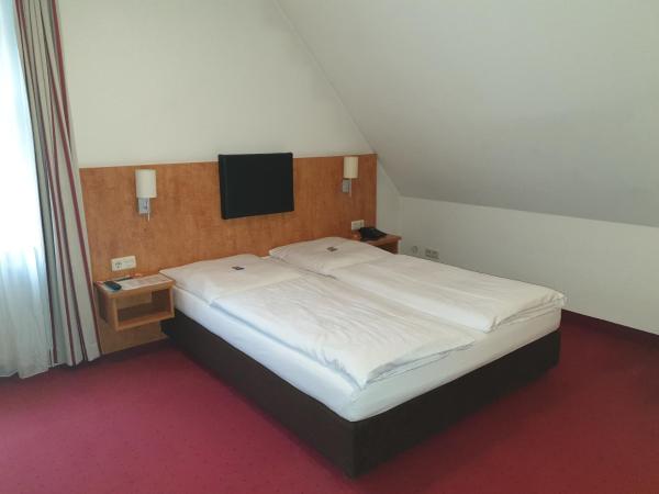 Hotel Neuwirtshaus - Superior : photo 2 de la chambre chambre triple