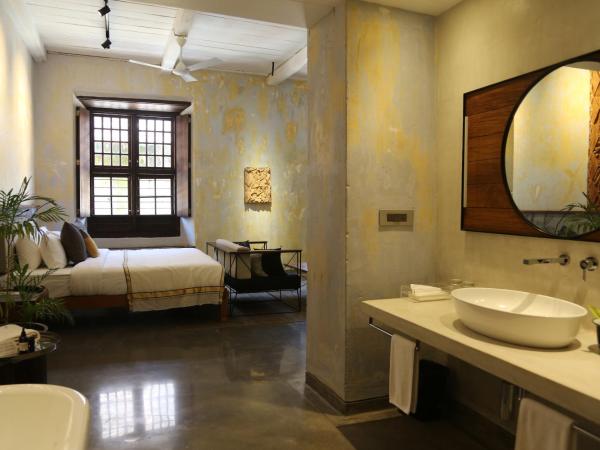 The Postcard Mandalay Hall, Kochi : photo 1 de la chambre gallery 1