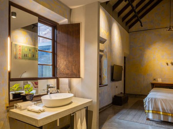 The Postcard Mandalay Hall, Kochi : photo 8 de la chambre gallery 3