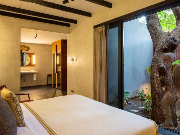 The Postcard Mandalay Hall, Kochi : photo 2 de la chambre gallery 4