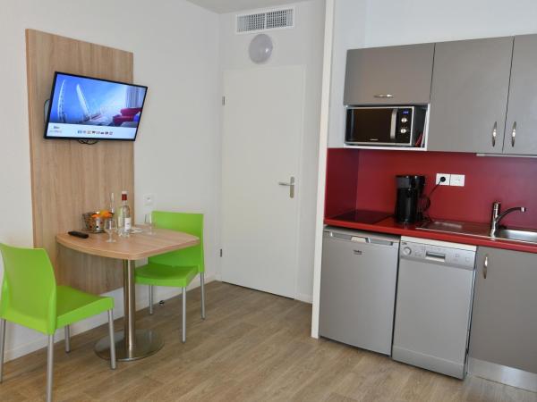 Appart-Hôtel Mer & Golf City Bordeaux Bassins à flot : photo 4 de la chambre studio confort