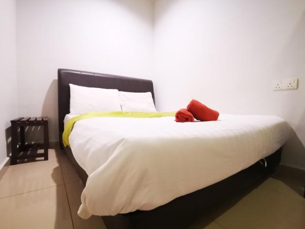 Clover Hotel Port Dickson : photo 1 de la chambre chambre double supérieure sans fenêtre
