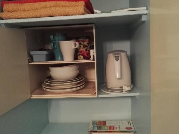 Guesthouse Outa : photo 4 de la chambre chambre triple avec salle de bains commune