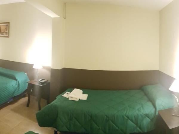 Hotel Pachá Anexo : photo 4 de la chambre chambre quadruple classique