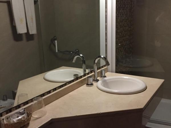 Hotel Napoleón : photo 6 de la chambre chambre double standard