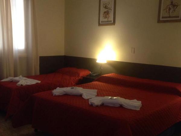 Hotel Pachá Anexo : photo 3 de la chambre chambre triple