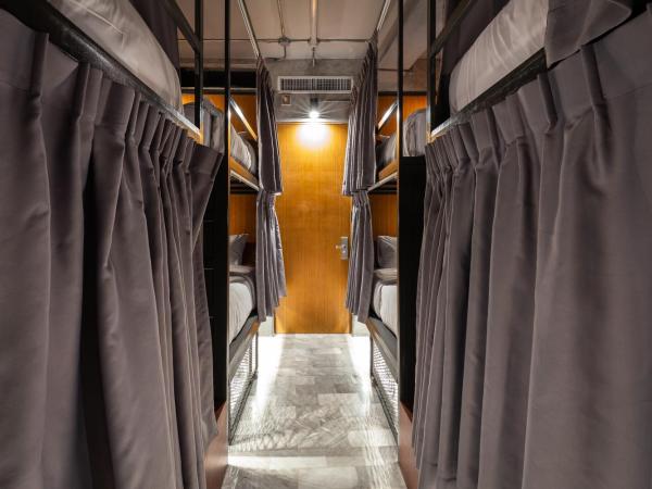 Luk Hostel - Digital Nomad friendly : photo 5 de la chambre lit dans dortoir mixte de 8 lits 