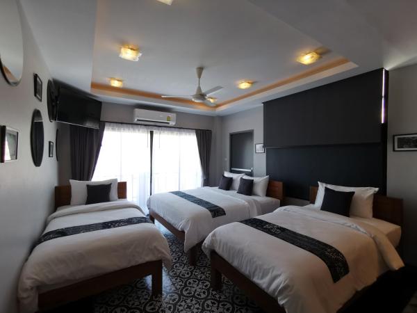 The Besavana Phuket - SHA Extra Plus : photo 2 de la chambre chambre quadruple deluxe