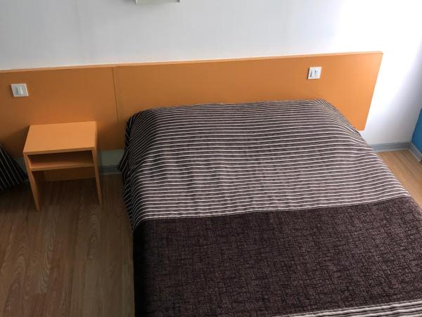 Hôtel Au Petit Languedoc : photo 2 de la chambre chambre simple