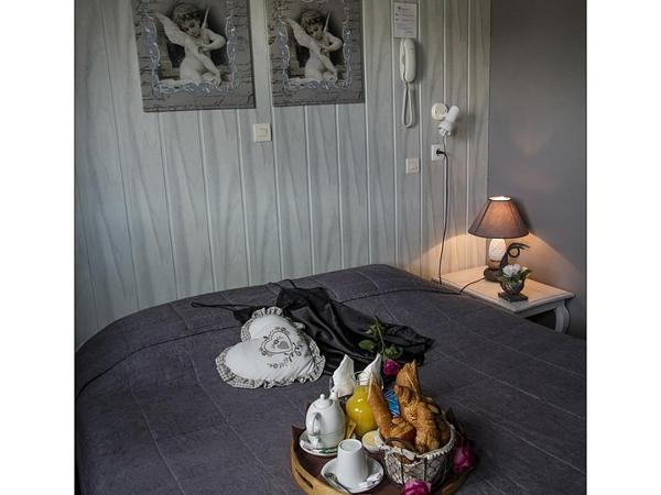 Hôtel De Londres : photo 3 de la chambre chambre double