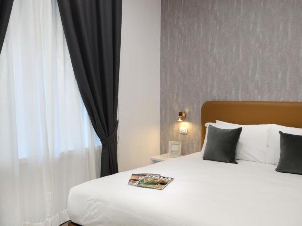 Napoliseason Rooms and Breakfast : photo 7 de la chambre chambre lit king-size supérieure