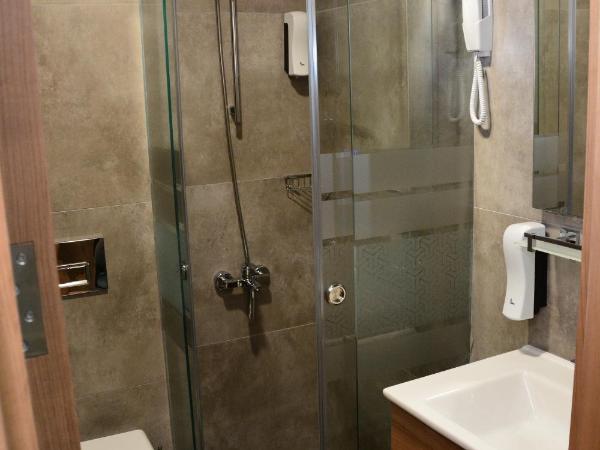 RADAR HOTEL : photo 9 de la chambre chambre double ou lits jumeaux standard