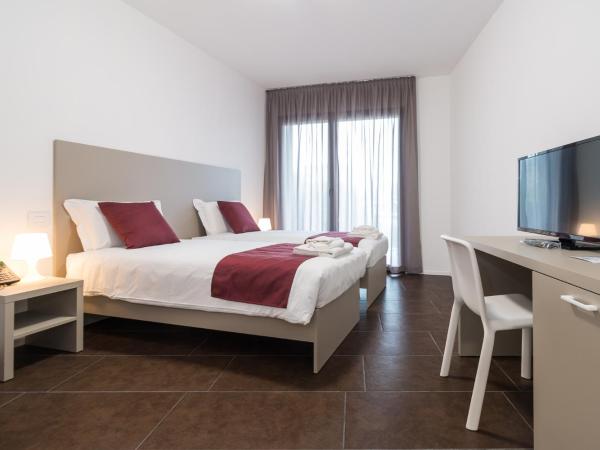 Hotel Cascina Fossata & Residence : photo 3 de la chambre chambre triple confort