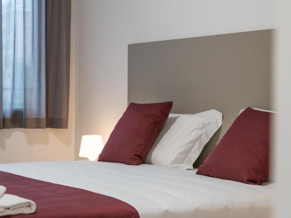 Hotel Cascina Fossata & Residence : photo 2 de la chambre chambre double ou lits jumeaux supérieure avec terrasse