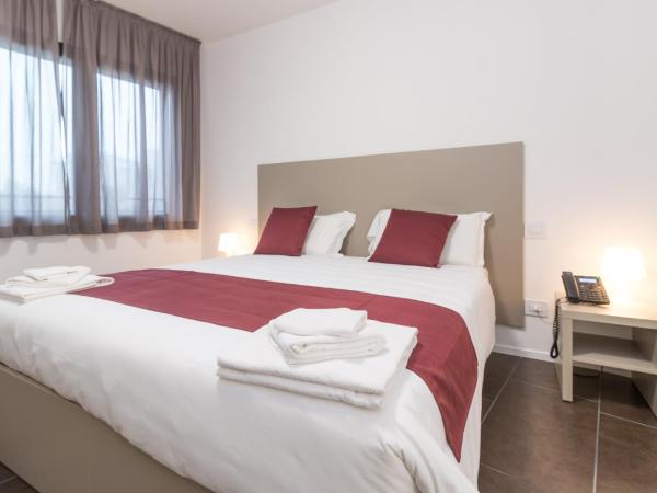 Hotel Cascina Fossata & Residence : photo 9 de la chambre chambre double ou lits jumeaux - accessible aux personnes à mobilité réduite