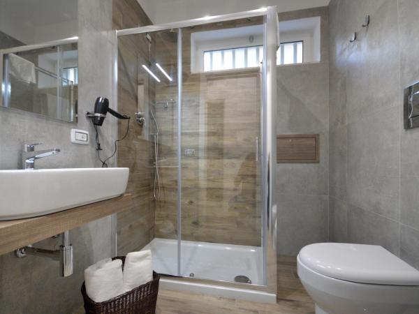 Napoliseason Rooms and Breakfast : photo 6 de la chambre chambre lit king-size supérieure