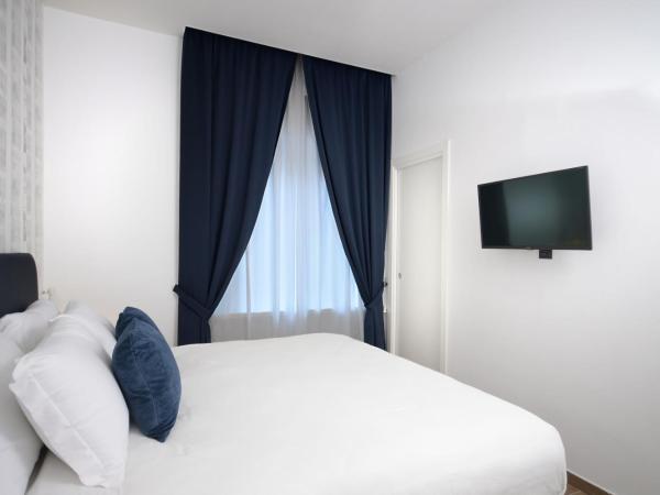 Napoliseason Rooms and Breakfast : photo 5 de la chambre chambre double deluxe