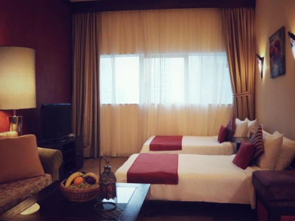 First Central Hotel Suites : photo 3 de la chambre chambre familiale