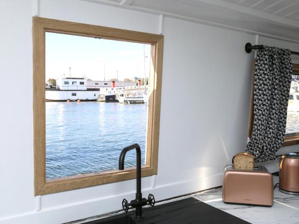 The Liverpool Boat : photo 6 de la chambre maison de vacances