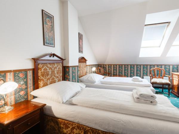 Hotel Klarinn Prague Castle : photo 6 de la chambre chambre double ou lits jumeaux