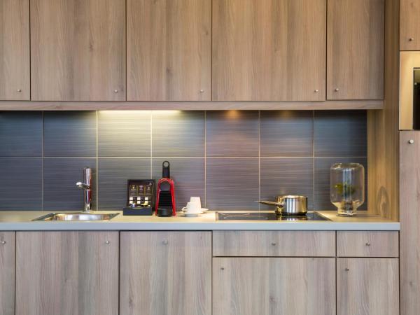 Aparthotel Adagio Basel City : photo 6 de la chambre appartement supérieur 1 chambre avec balcon (4 adultes)