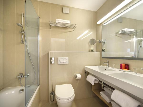 Valamar Parentino Hotel : photo 5 de la chambre junior suite for 2+2