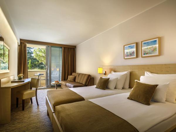 Valamar Parentino Hotel : photo 2 de la chambre room for 2+2