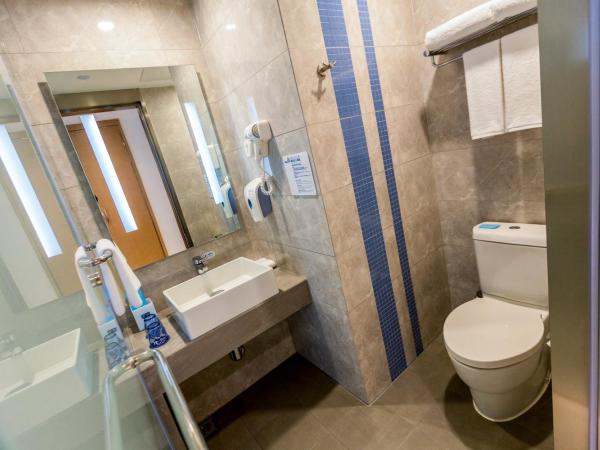 Holiday Inn Express Chengdu Xindu, an IHG Hotel : photo 1 de la chambre chambre lit king-size standard - accessible aux personnes à mobilité réduite