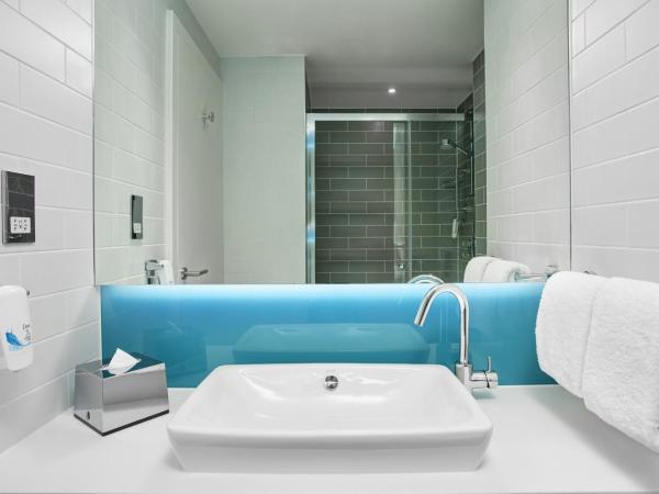 Holiday Inn Express Dublin City Centre, an IHG Hotel : photo 1 de la chambre chambre double standard