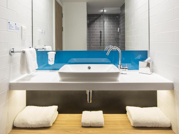 Holiday Inn Express Dublin City Centre, an IHG Hotel : photo 3 de la chambre chambre double standard