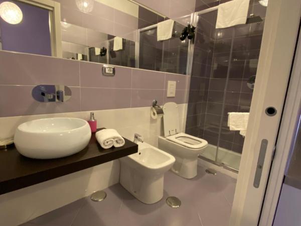 al Corso 203 : photo 10 de la chambre chambre lit king-size avec baignoire spa