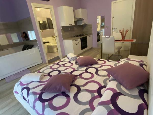 al Corso 203 : photo 7 de la chambre chambre lit king-size avec baignoire spa