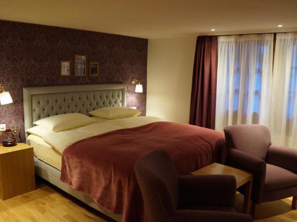 Hotel Walliserhof Zermatt : photo 5 de la chambre chambre double tradition