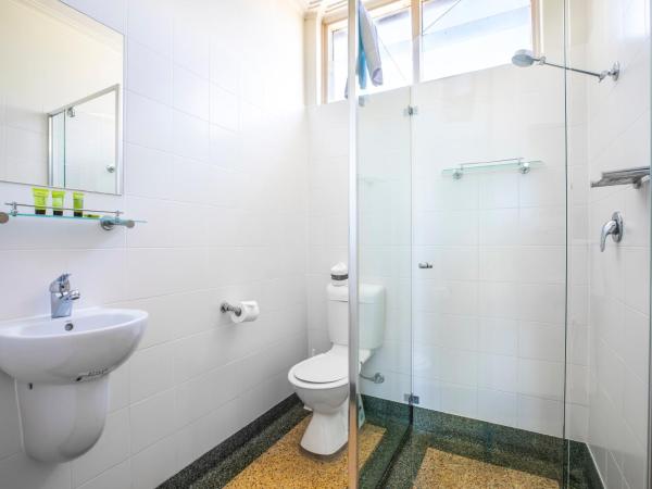 Links Hotel : photo 3 de la chambre petite chambre simple