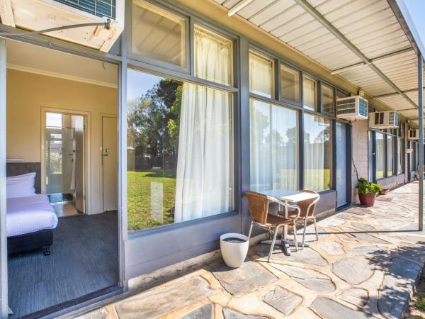 Links Hotel : photo 4 de la chambre petite chambre simple