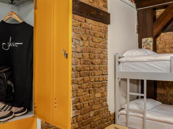 Sanat Hostel Taksim : photo 5 de la chambre lit dans dortoir pour femmes de 10 lits