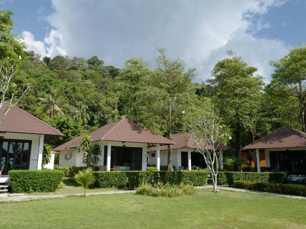 Nature Beach Resort : photo 3 de la chambre chambre double à l'avant 