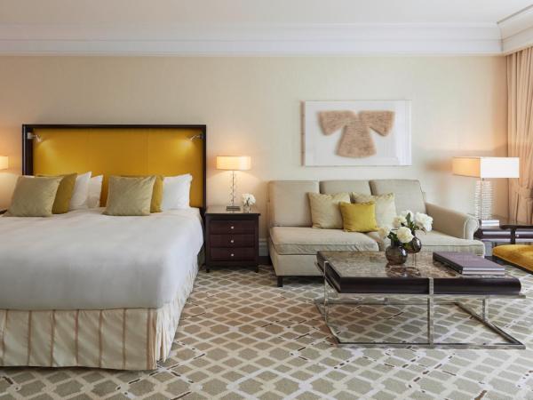 Breidenbacher Hof, Best Grandhotel 2024 - Die 101 Besten : photo 1 de la chambre chambre deluxe double ou lits jumeaux